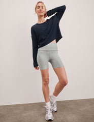 blue long sleeve top.