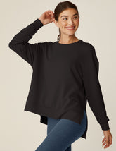 black long sleeve pullover.