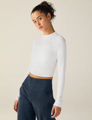 white long sleeve cropped top