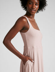 cream sleeveless midi loose fitting dress with square neckline and pockets