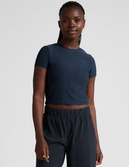 blue fitted lightweight cropped t-shirt.