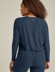 blue long sleeve crew neck top