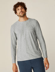 gray men's long sleeve top.
