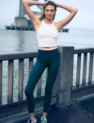 blue colorblock midi legging.