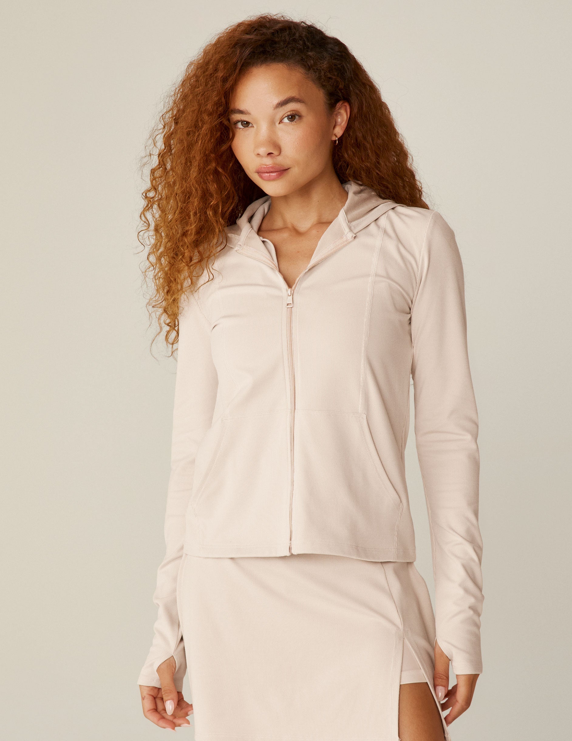 white heather rib zip-up hooded jacket with pockets.