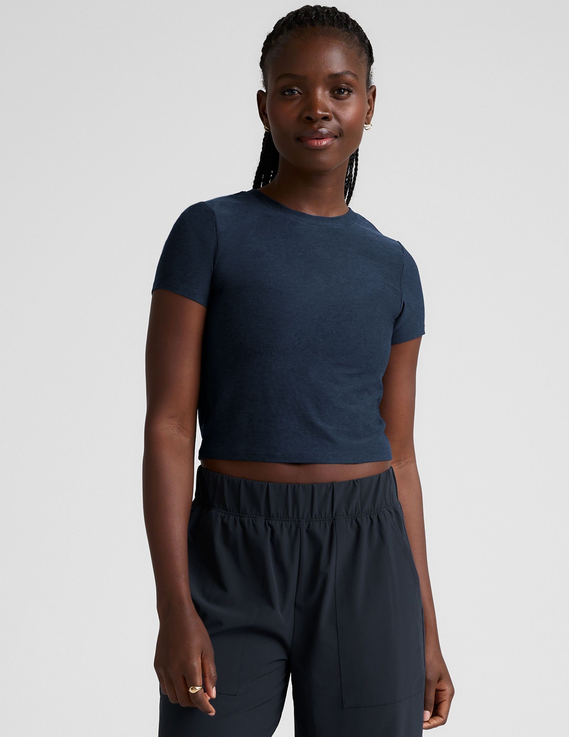 blue fitted lightweight cropped t-shirt.