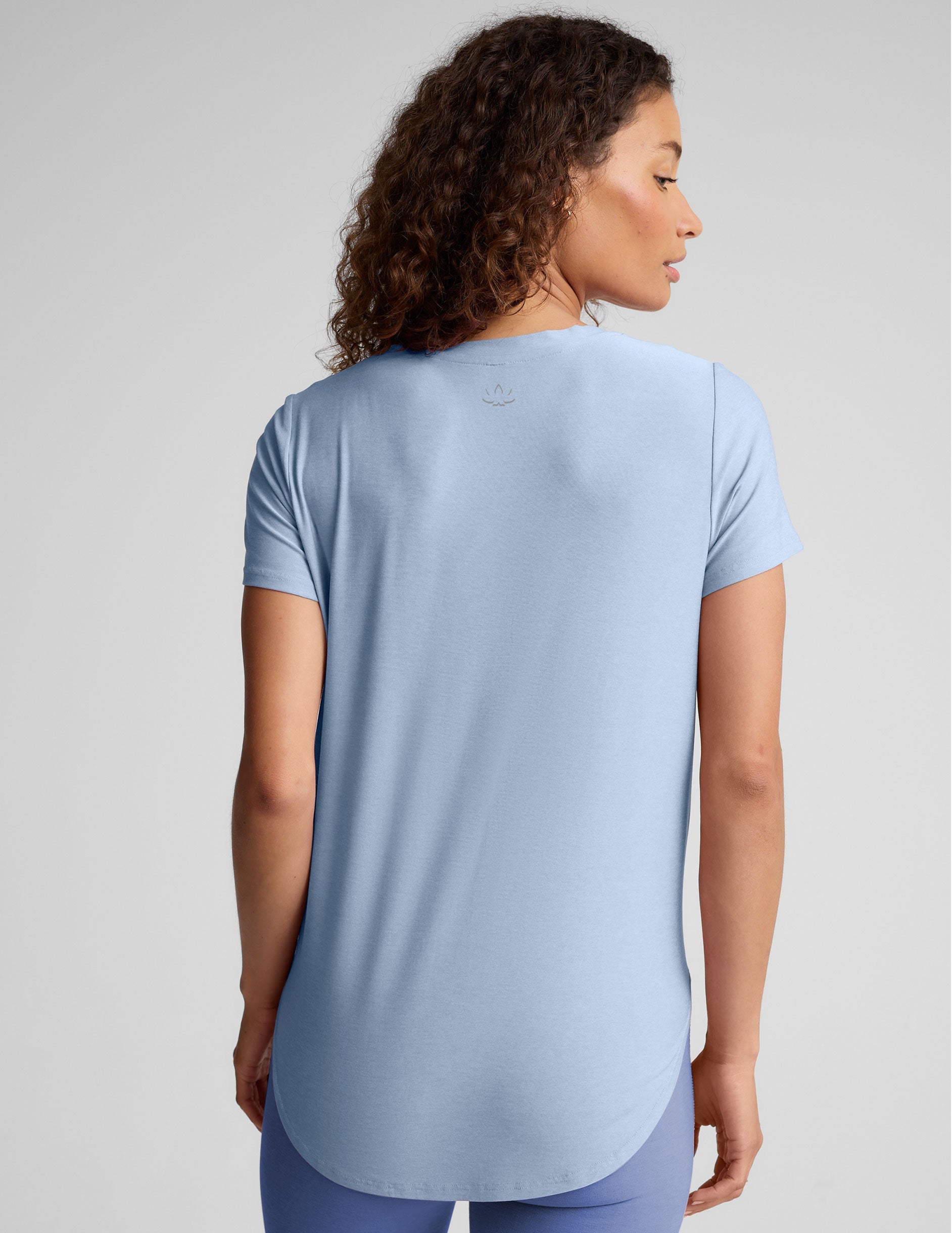blue short sleeve relaxed fit top.