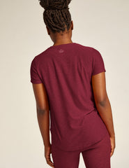 red scoop neck short sleeve t-shirt.