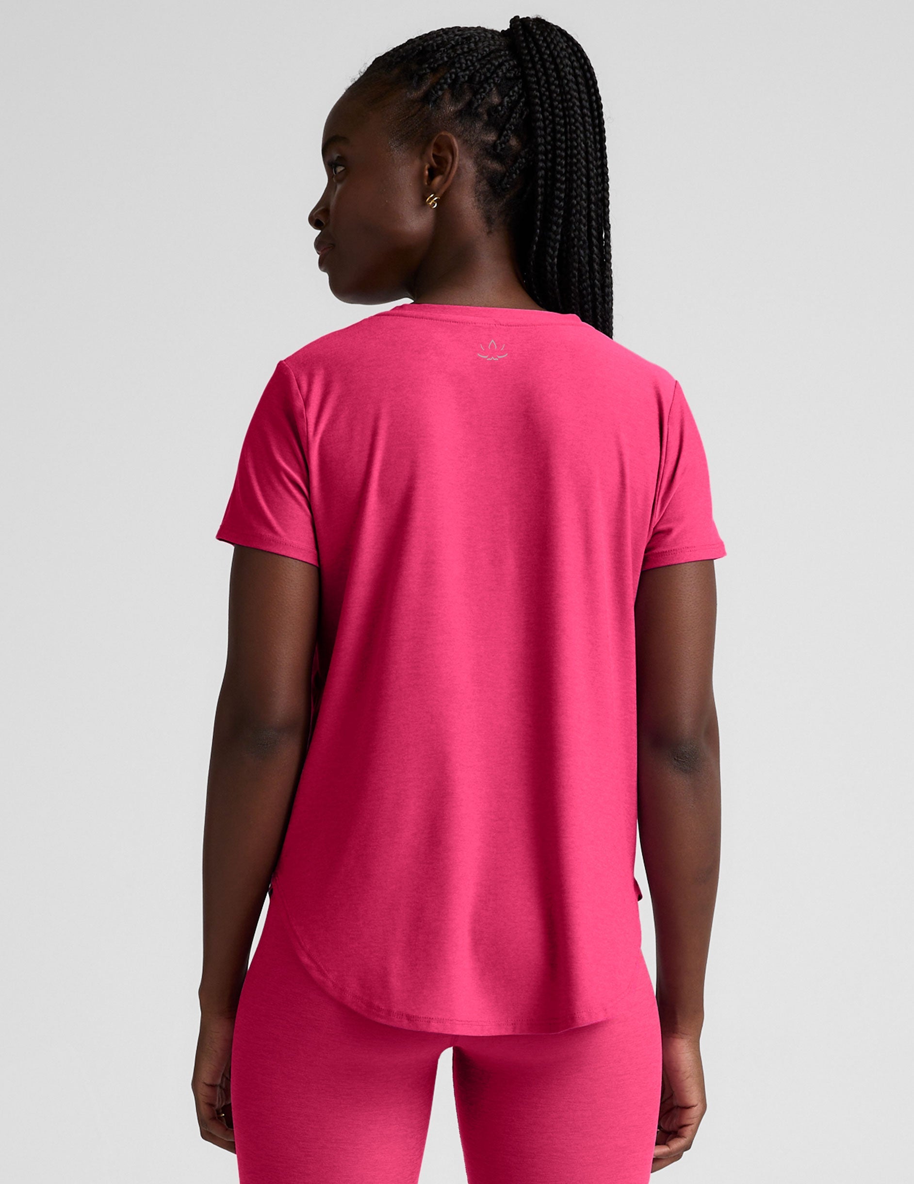 pink short sleeve lightweight t-shirt.