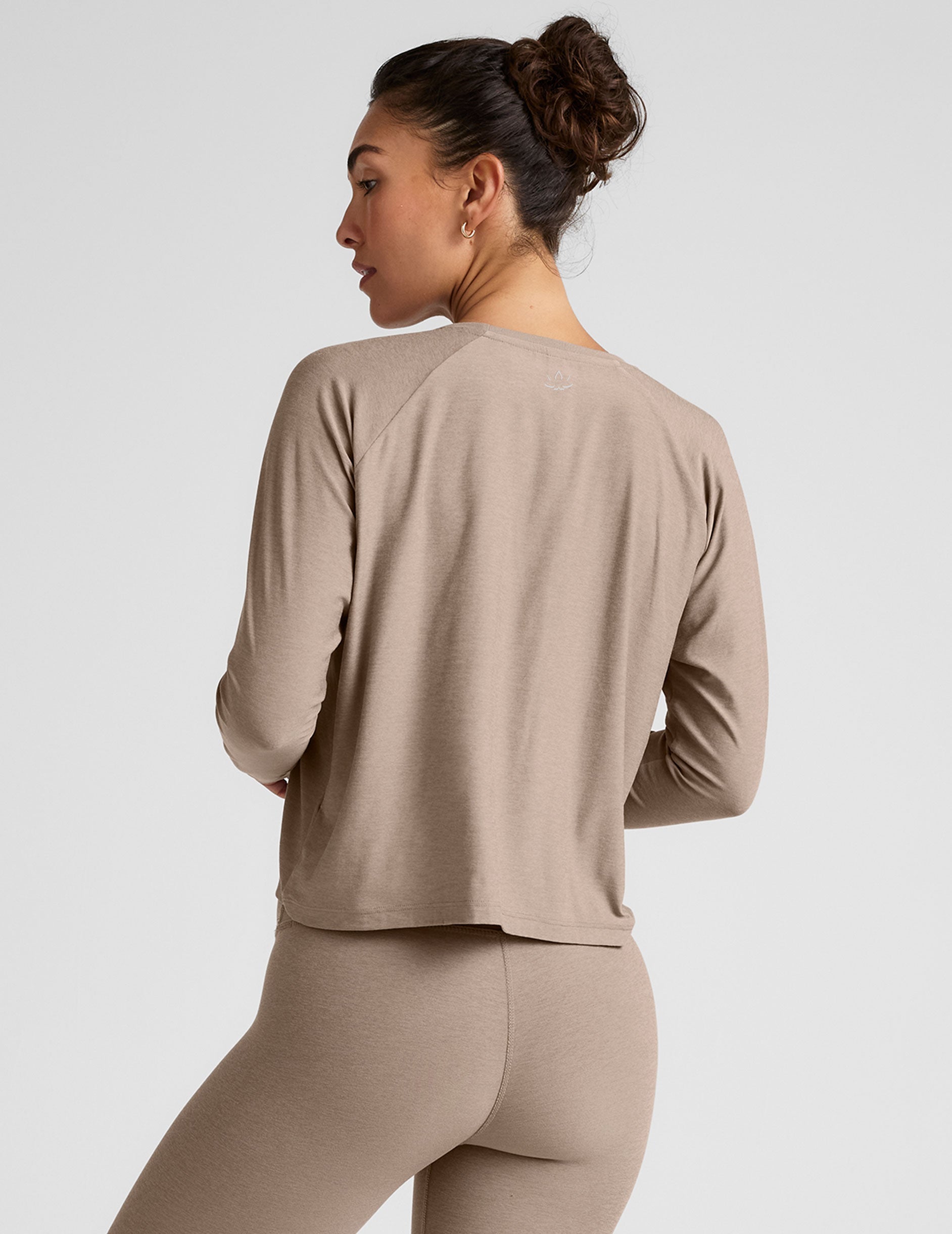 brown long sleeve pullover