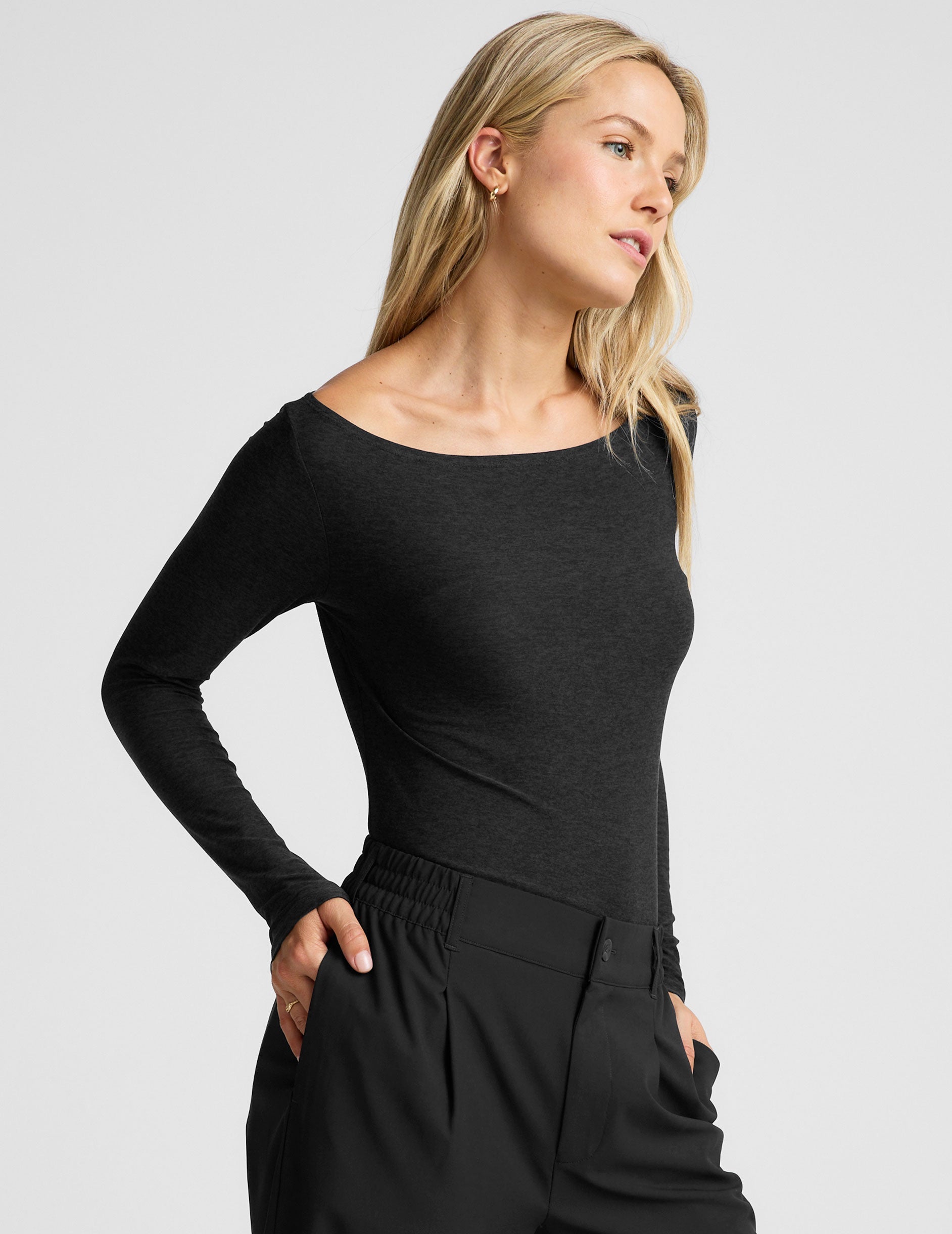 black boat neck long sleeve top.
