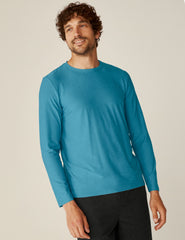 blue long sleeve men's crew neck top.