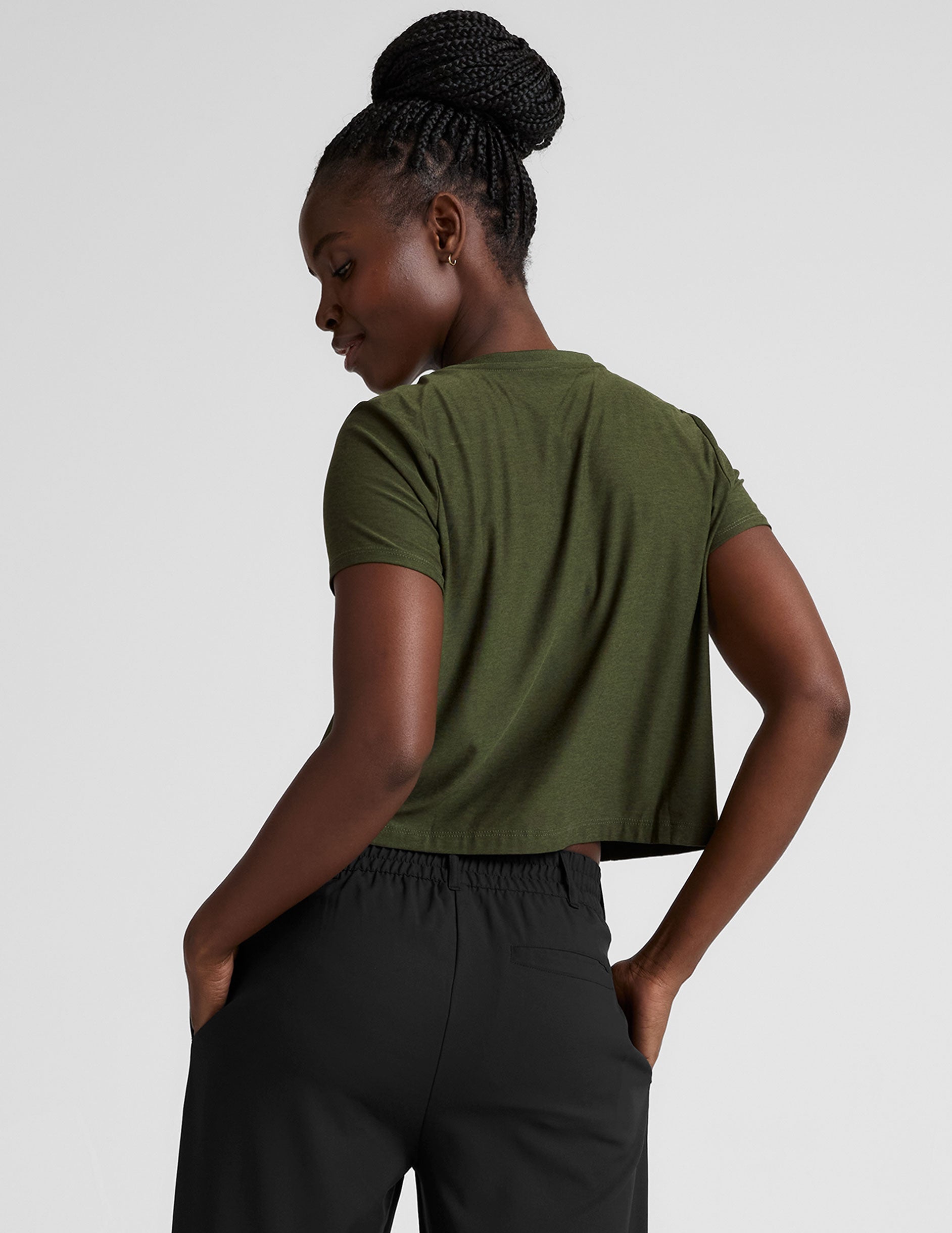 green relaxed fit cropped t-shirt.