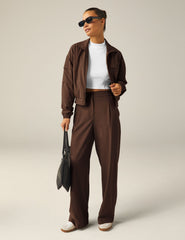 brown trouser pants with pockets.
