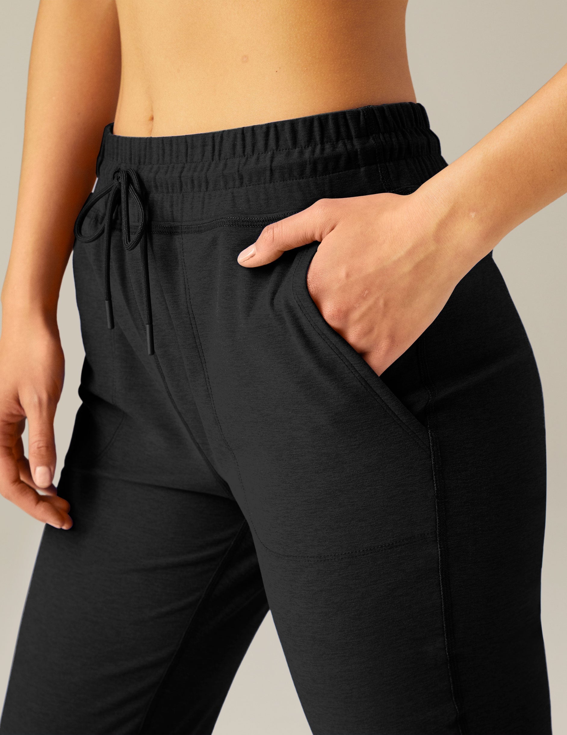 black midi jogger with drawstring at waist