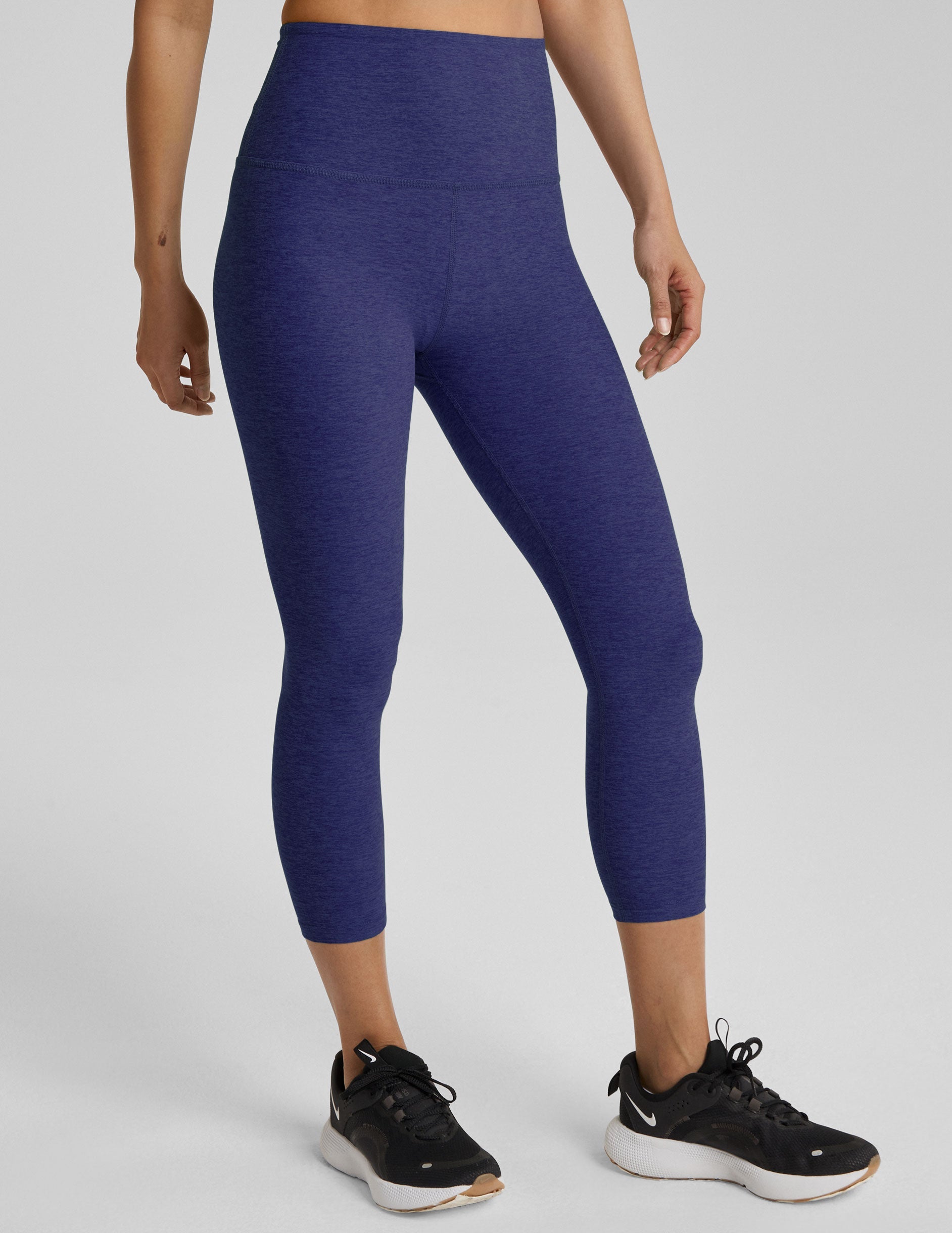 blue capri legging