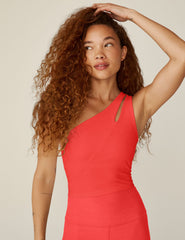 red one-shoulder cropped tank with an cut-out detail on the front strap and a twist detailing on the back strap.