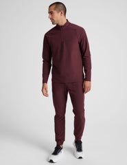 red men's quarter zip pullover.