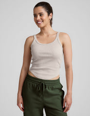 brown scoop neck ribbed tank top.