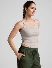 brown scoop neck ribbed tank top.