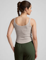brown scoop neck ribbed tank top.